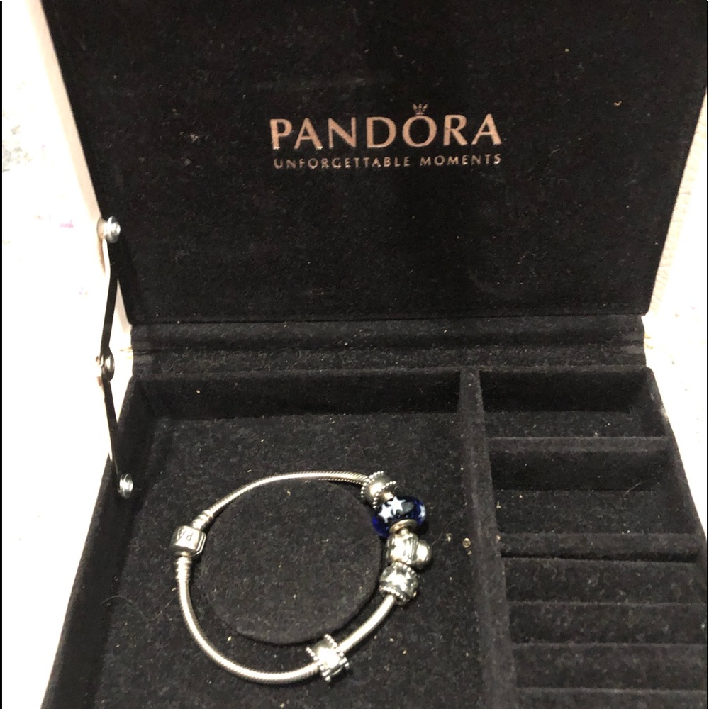 Pandora bracelet w/pandora jewelry box